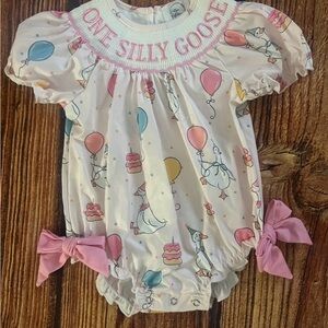 One Silly Goose Birthday Bubble Outfit Sz 12/18 mo New